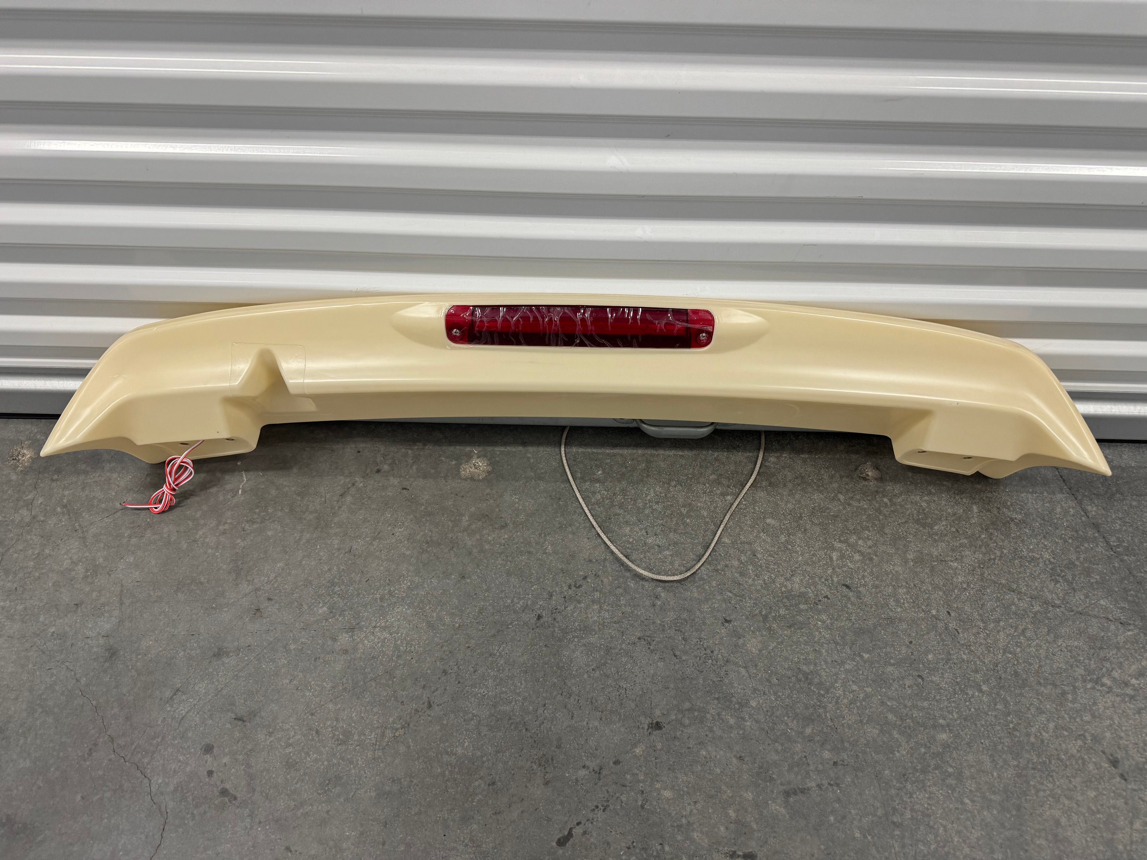 PRADO 120 Rear Spoiler