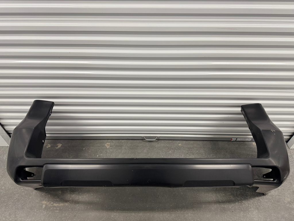 Prado 150 Rear Bumper - Rear Bumper + Taillight Kit