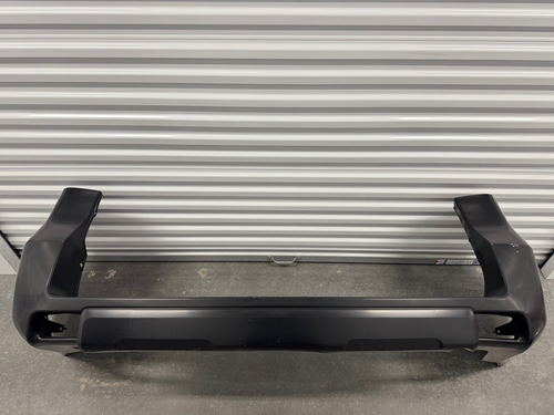 Prado 150 Rear Bumper - Rear Bumper + Taillight Kit