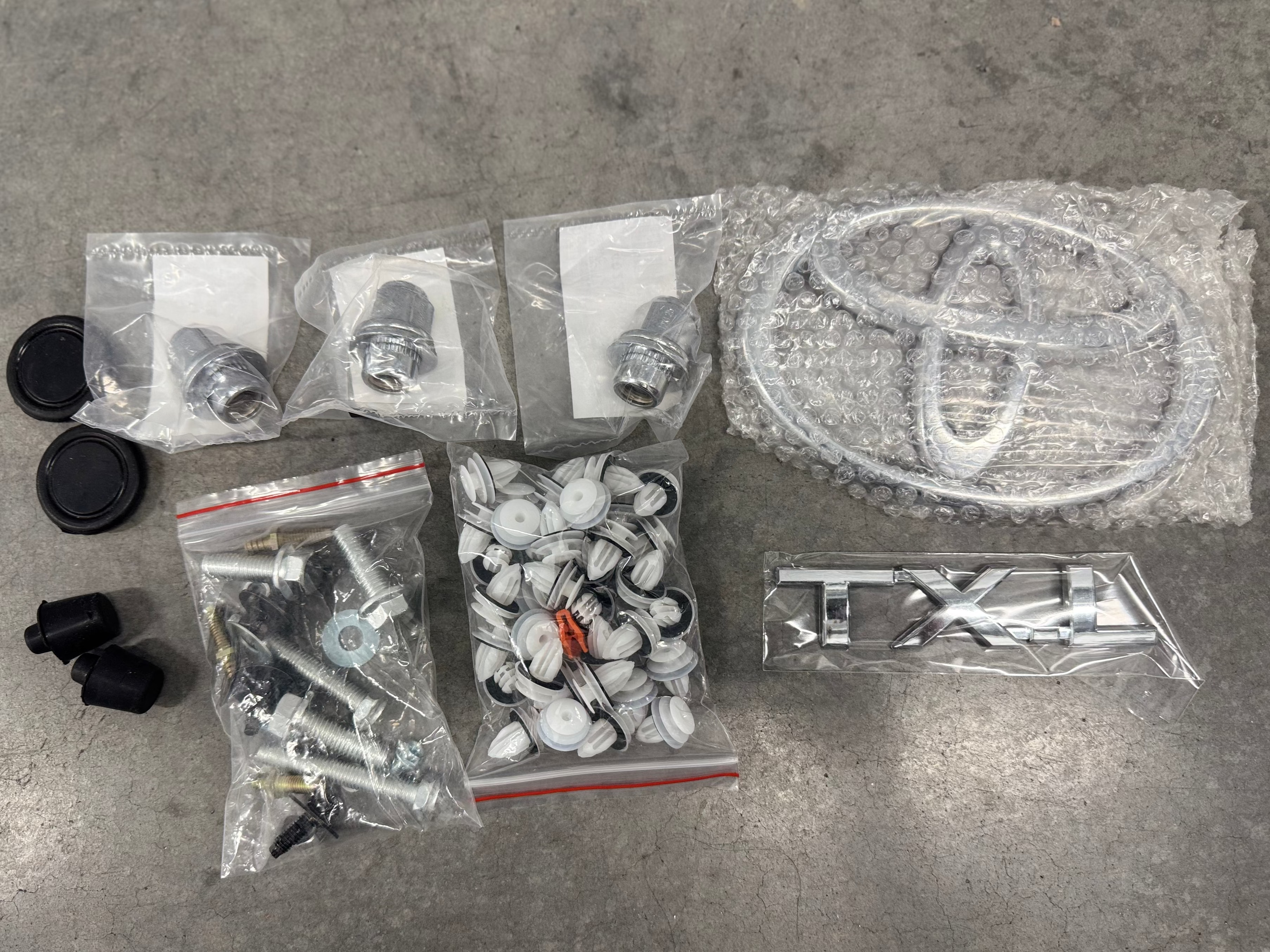 Prado 150 Rear Door Hardware - Rear Door Kit