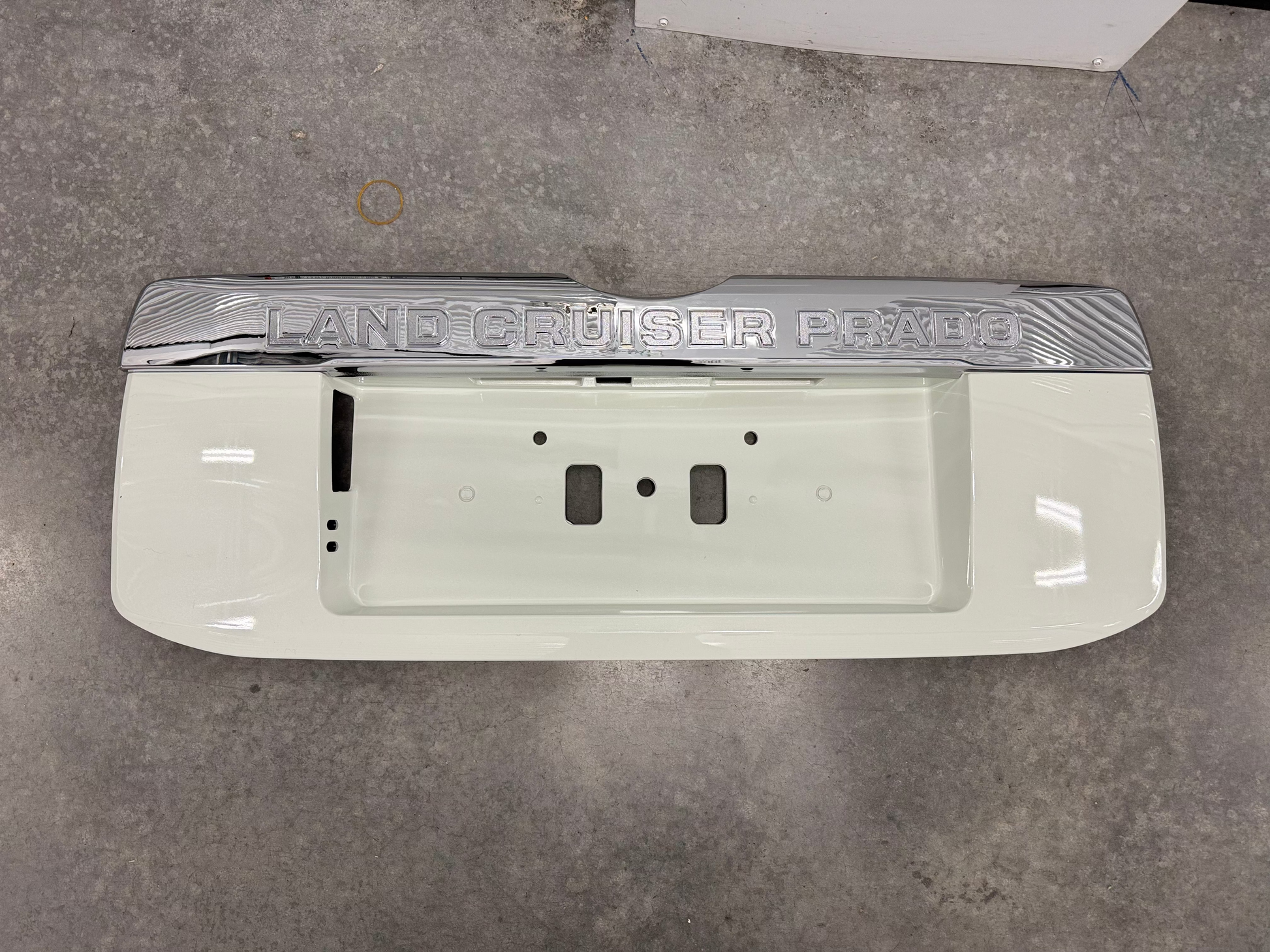 Prado 150 Rear Door Garnish (2nd Gen, White)